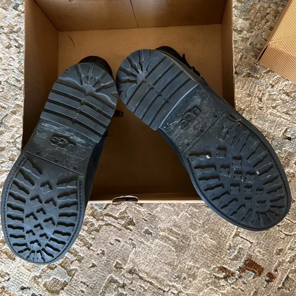 Ugg Chaney Boots - Picture 12 of 13